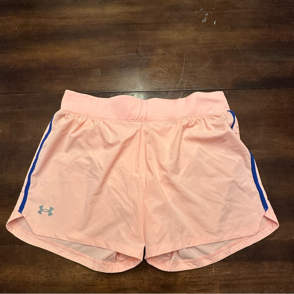 Men’s XL Under Armour lined running shorts in pink